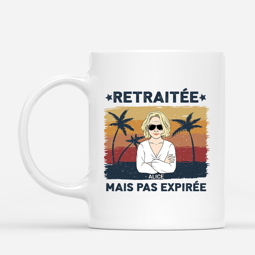 1045MFR1 Cadeau Personnalise Mug Retraitee Expiree Mamie Maman_ca2720e0 23bb 4cbf badf 830c7081a776