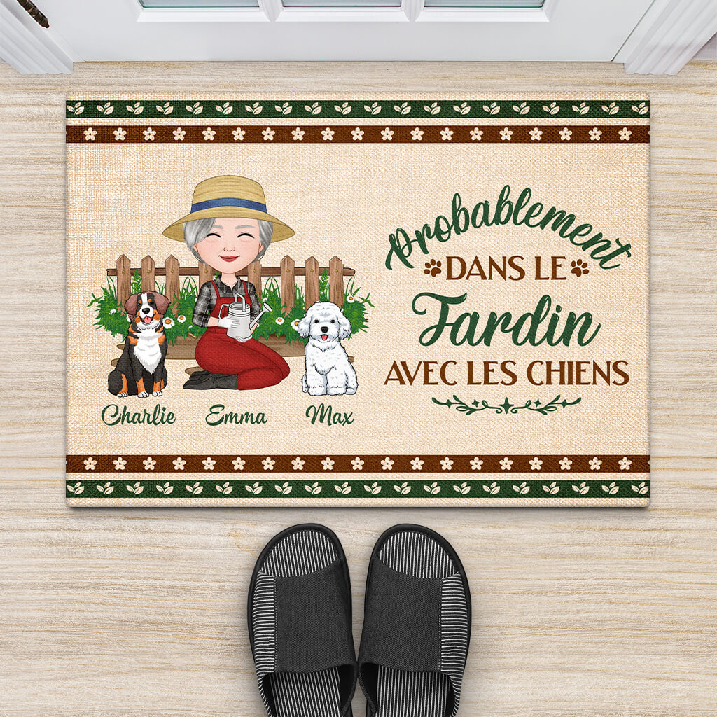 1876DFR2 paillasson probablement dans le jardin avec les chiens personnalise