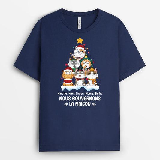 3425AFR2 nous gouvernons la maison version chats fous en arbre de noel tee shirt avec des chats