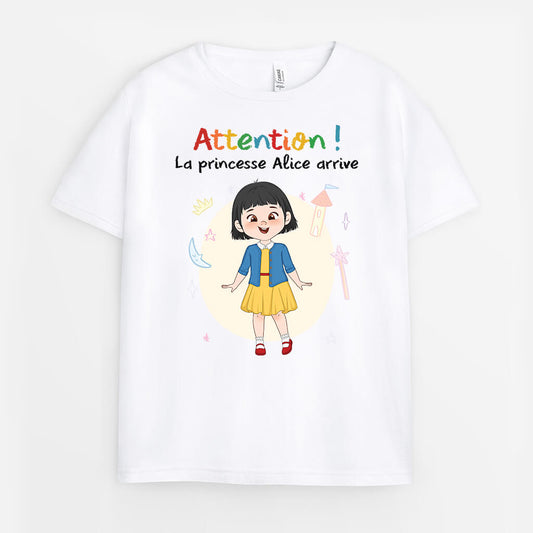 3511AFR1 la princesse arrive t shirt pour enfant personnalise