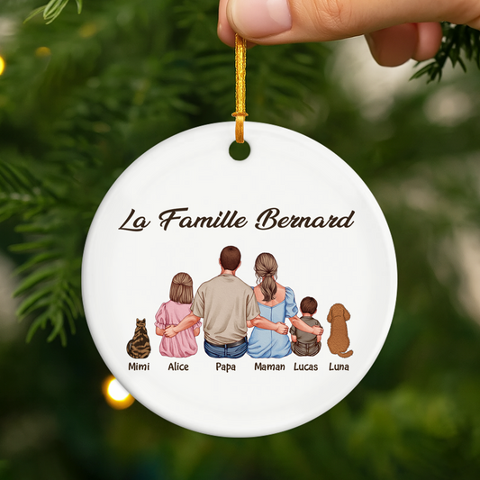 4130OFR2 ornement ceramique personnalise avec parents la famille vue de dos 4130o6t5i