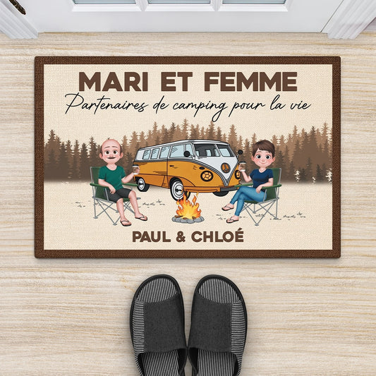 4345DFR2 paillasson couple personnalise partenaires de camping design cartoon 4345dti8i