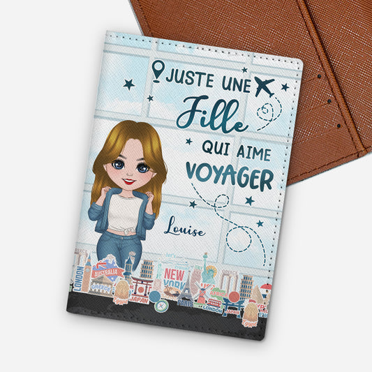 4947OFR1 porte passeport personnalise pour femme juste une fille qui aime voyager 4947o3lna