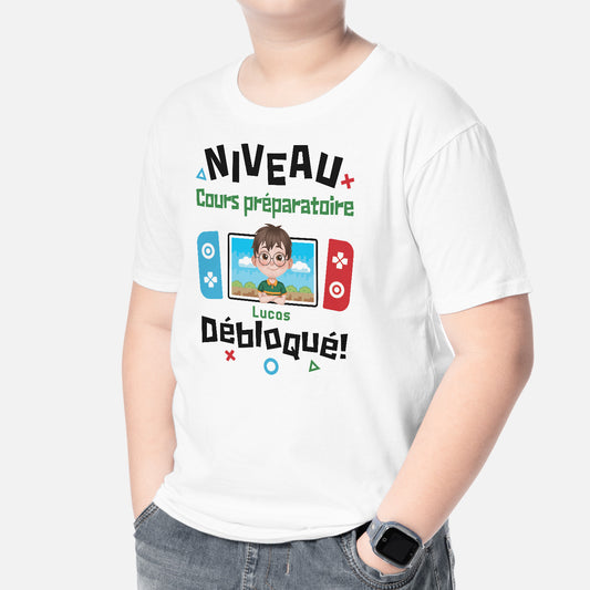 4950AFR2 t shirt personnalise enfant niveau debloque 4950a5q0k