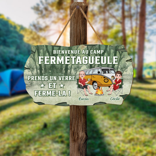5197QFR2 plaque en bois personnalisee pour couple bienvenue au camp 5197qkltg_1f57741d 5c64 4fd7 aeb3 8a1846b3905d