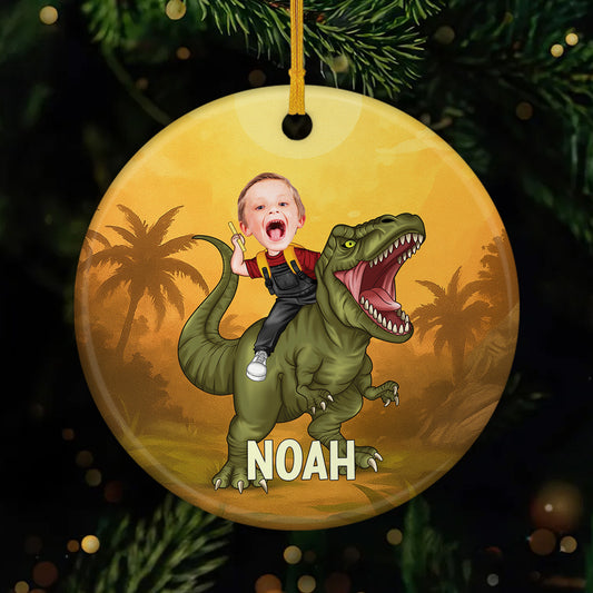 6425OFR1 ornement ceramique personnalise pour fillefils enfant sur un dinosaure 6425o6znk_556cb9c4 0da8 45bf 9394 d180d3fdb432