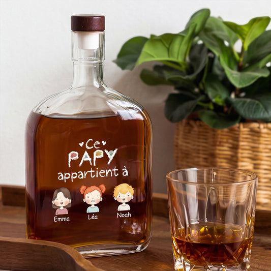 0989AFR2 bouteille whisky personnalisable avec prenom ce papy ce papa appartient a 0989aicp0b