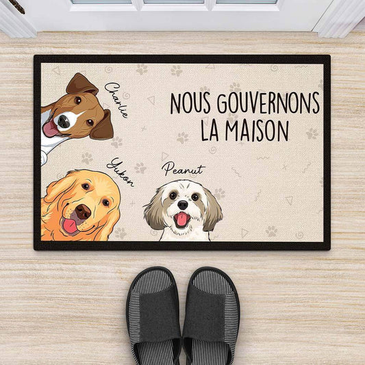 1662DFR2 les chiens regnent sur la maison paillasson avec chien personnalise