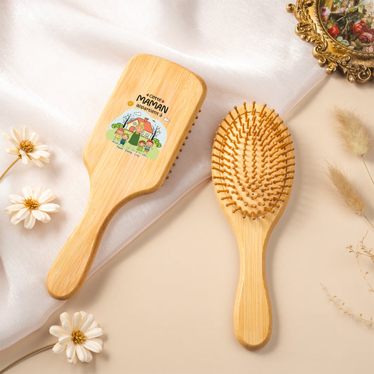 2361AFR2 brosse a cheveux personnalisee en bambou imprimee uv jolie maman mamie appartient a 2361aq6p5a