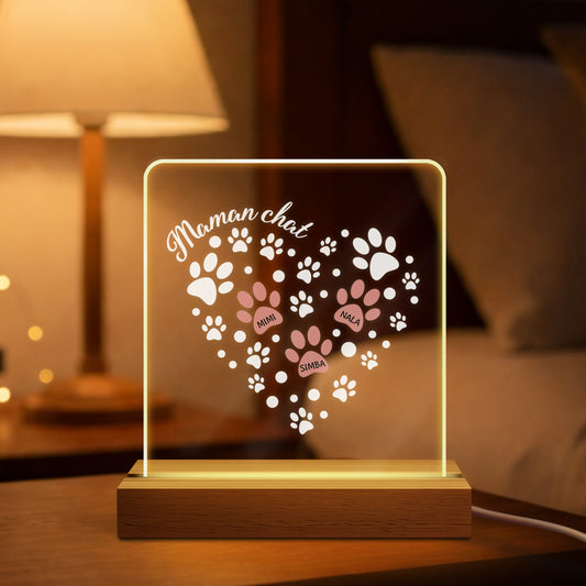 2979LFR1 maman chat chien avec coeur veilleuse personnalisee 2979lcq5d_e21cd161 41dc 4ac9 b475 e27a09883f46