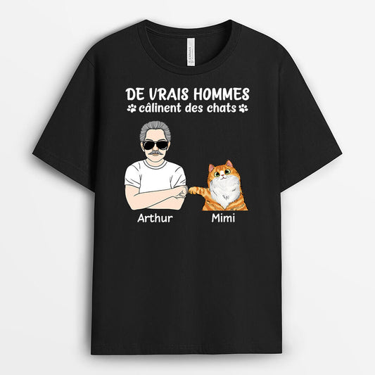 3275AFR1 les vrais hommes calinent des chats version se cogner de poing tee shirt avec des chats