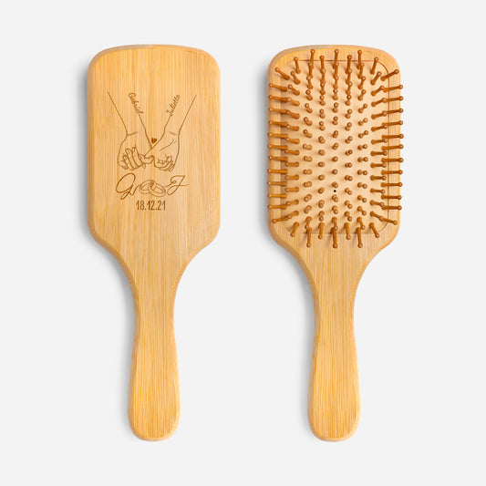 3705QFR1 brosse a cheveux personnalisee en bambou couple joyeux anniversaire de mariage 3705qsp0g