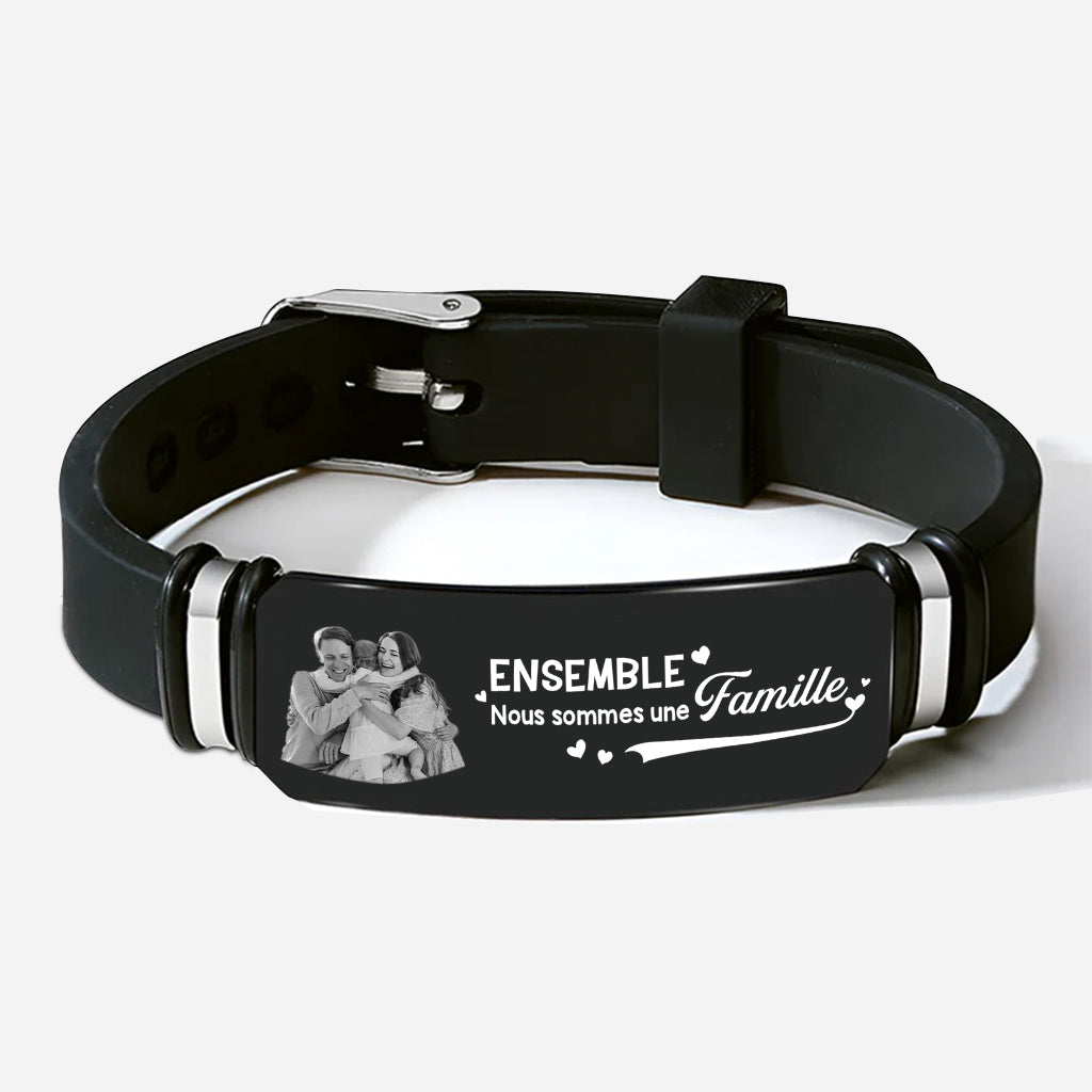 4411JFR1 bracelet personnalise nous sommes une famille 4411j5t5i_dbf17fc7 a7d0 4a31 a06d c7f3915bb260