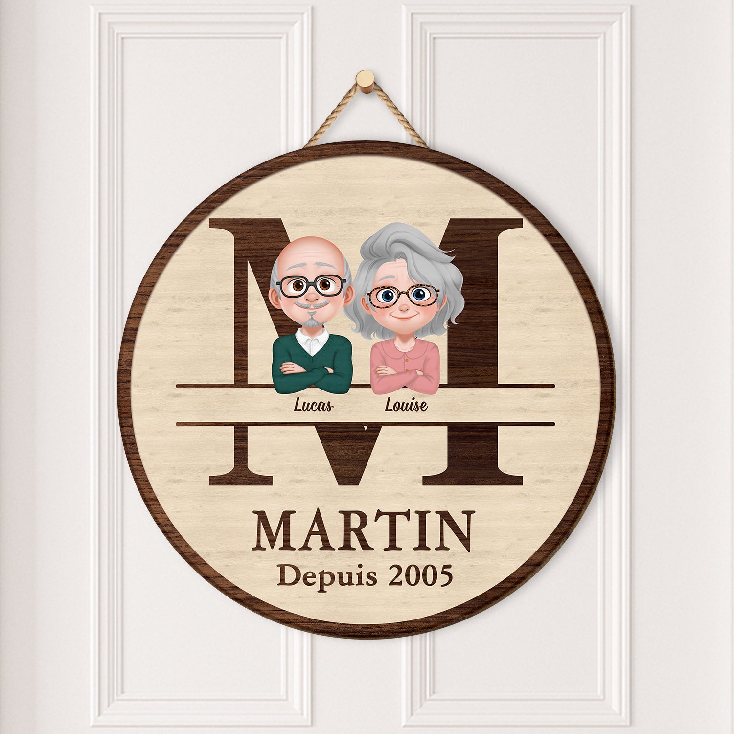 5126QFR2 plaque en bois personnalisee a suspendre famille depuis design cartoon 5126q3gni_3f0de724 b200 42ed a083 40ebce6c3306