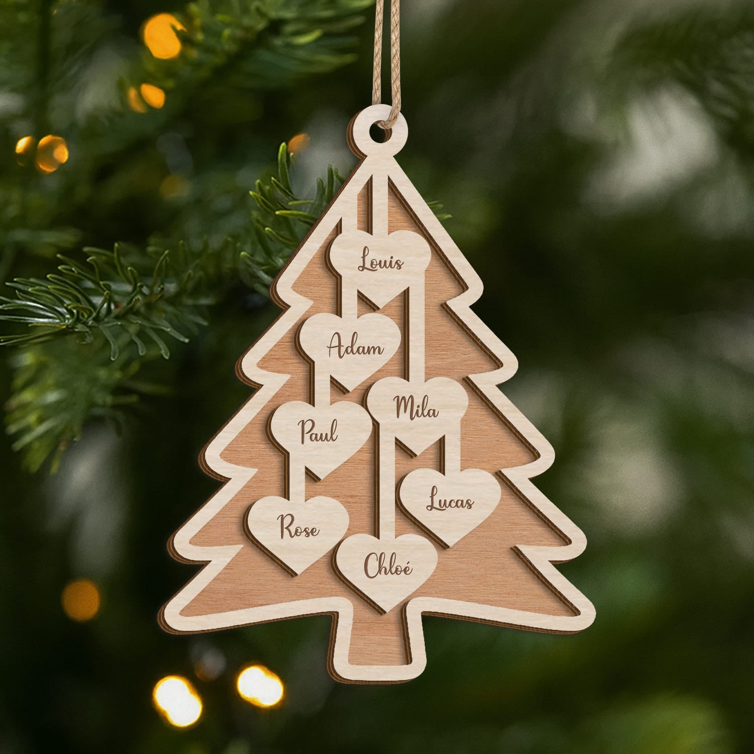 5672OFR1 ornement noel en bois a 2 couches personnalise famille avec prenom notre sapin avec coeur 5672o6zci