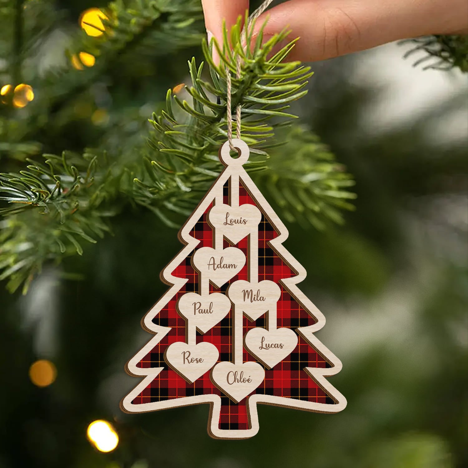 5672OFR2 ornement noel en bois a 2 couches personnalise famille avec prenom notre sapin avec coeur 5672o6zci