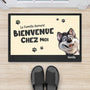 5680DFR2 paillasson personnalise famille avec chat et chien bienvenue chez nous version cartoon classique 5680d3vad