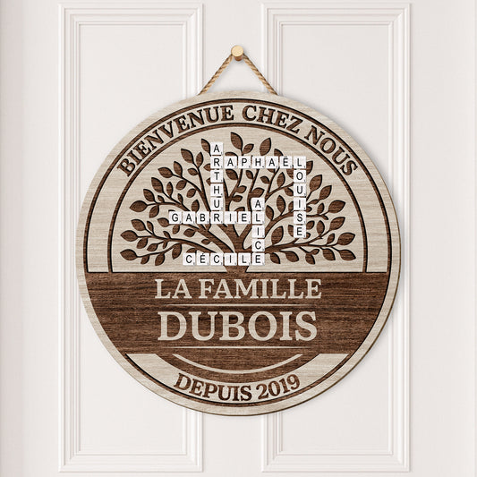 7710QFR2 plaque en bois personnalisee avec mots croises notre famille 7710q8pwi_c719934e 83c0 40e4 812b c9c272f25332