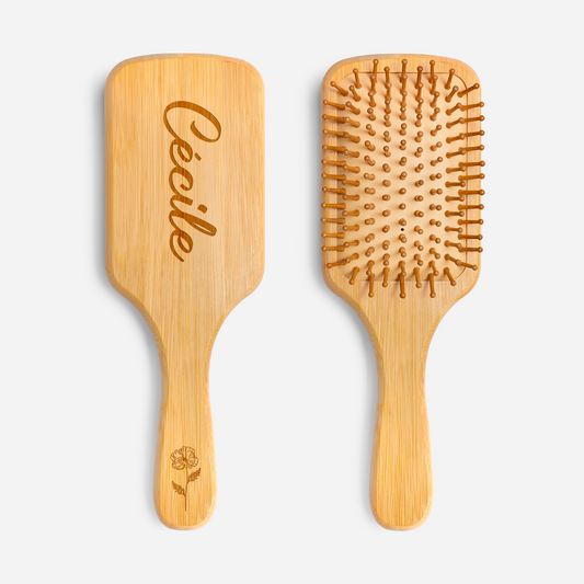 8125AFR1 brosse cheveux personnalisable en bambou gravee cadeau pour femme prenom et fleur 8125aq6fa