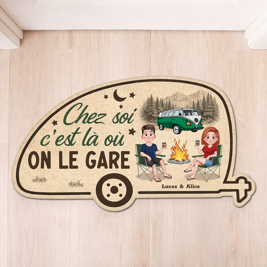 8615AFR1 paillasson personnalise couple a forme originale partenaires de camping 8615adtfhg