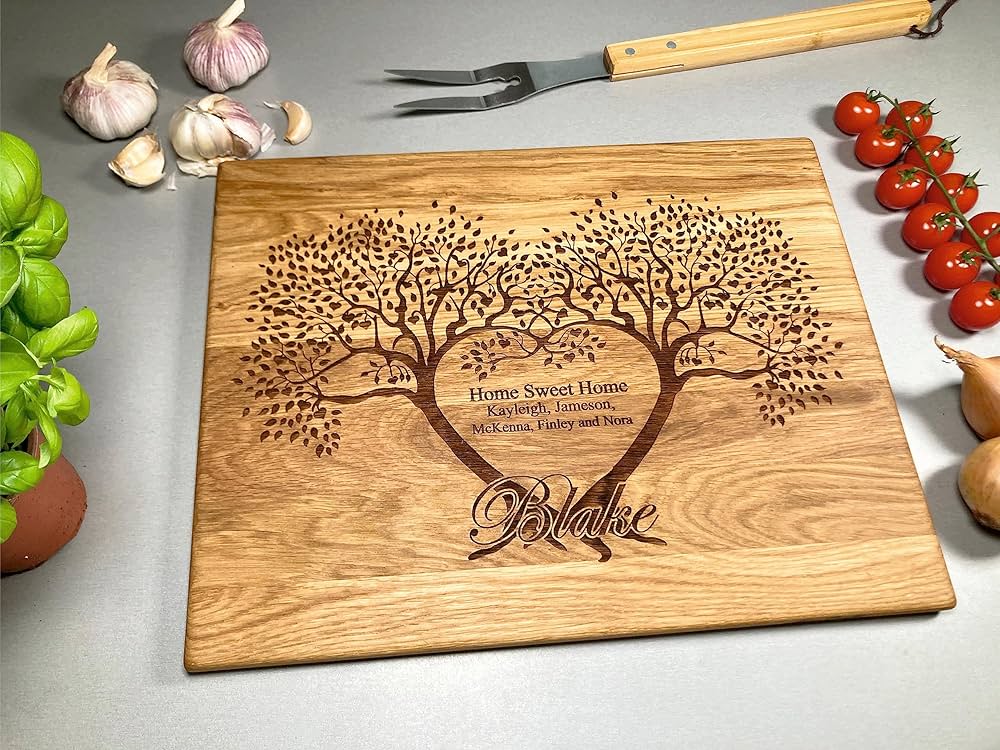 Planche à découper gravée