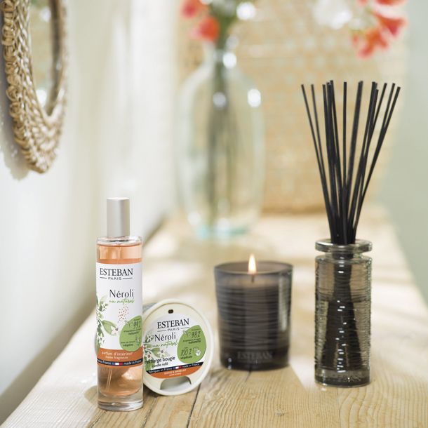 Bougie parfumée Néroli au naturel (Nature & Découvertes / Esteban)