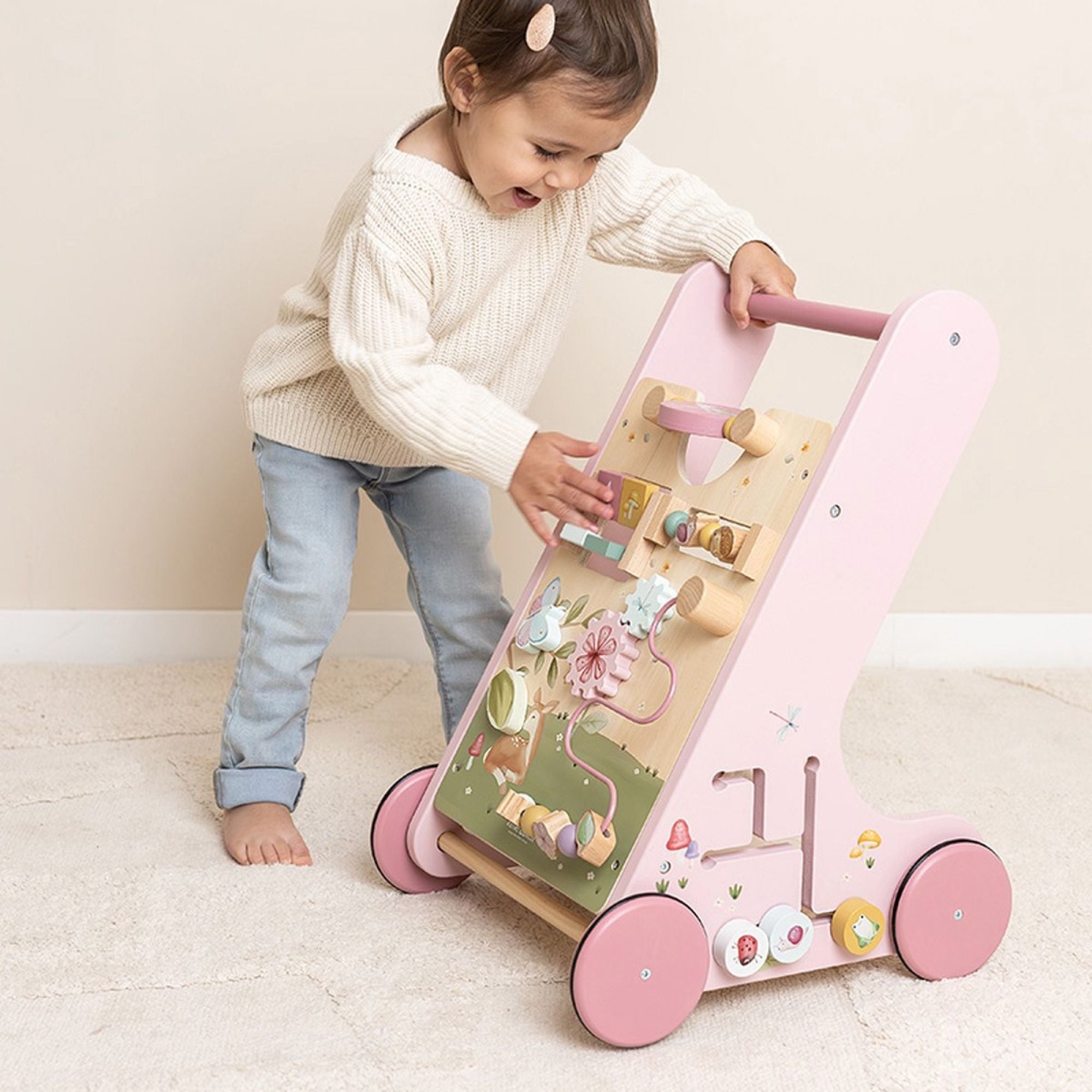 Le chariot de marche Little Dutch pour assurer les premiers pas