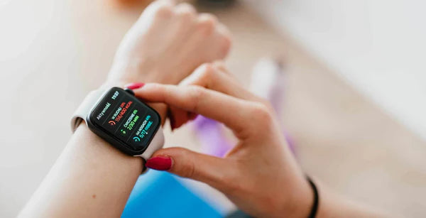 Montre connectée - Idée cadeau couple 1 an utile