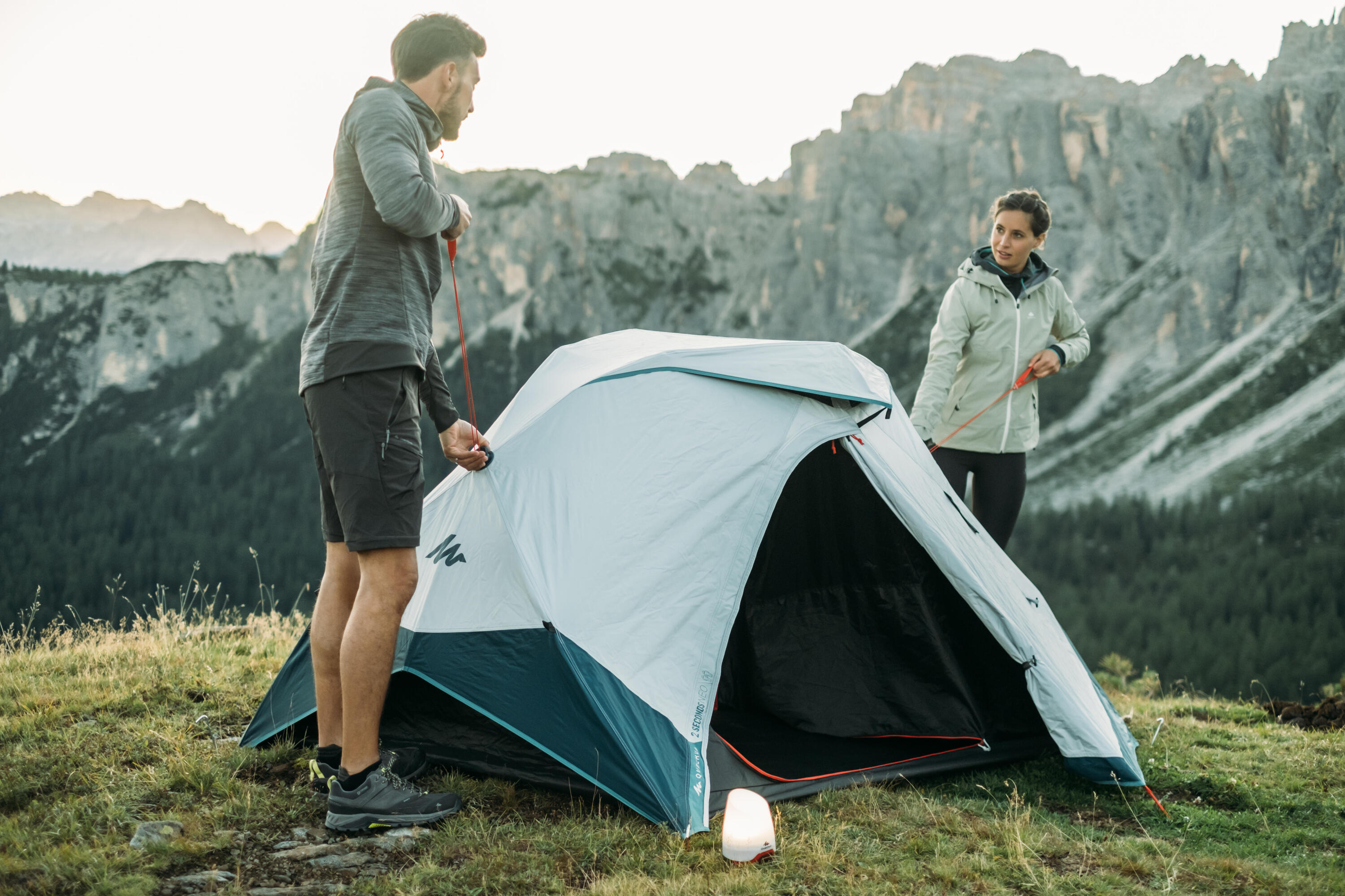 Tente de camping 2 secondes Decathlon