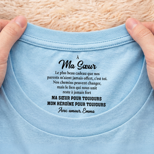 tee shirt personnalise texte a l_interieur du col de couleur claire cadeau frere et soeur_ 9255aacfpb